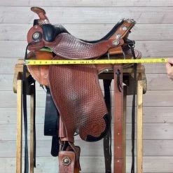 Used Ortho-Flex Western Saddle 15/M 17 Used Ortho-Flex Western Saddle 15/M -Horse Gear Shop 337 Skirt Measurement 86429.1690420263
