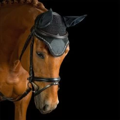 Kavalkade Crystal Fly Bonnet 15 Kavalkade Crystal Fly Bonnet -Horse Gear Shop crystal fly bonnet black lifestyle 36103 BLACK kavalkade 32620.1621107269